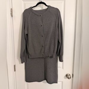 Gray Knit Cardigan and Skirt Set-XL